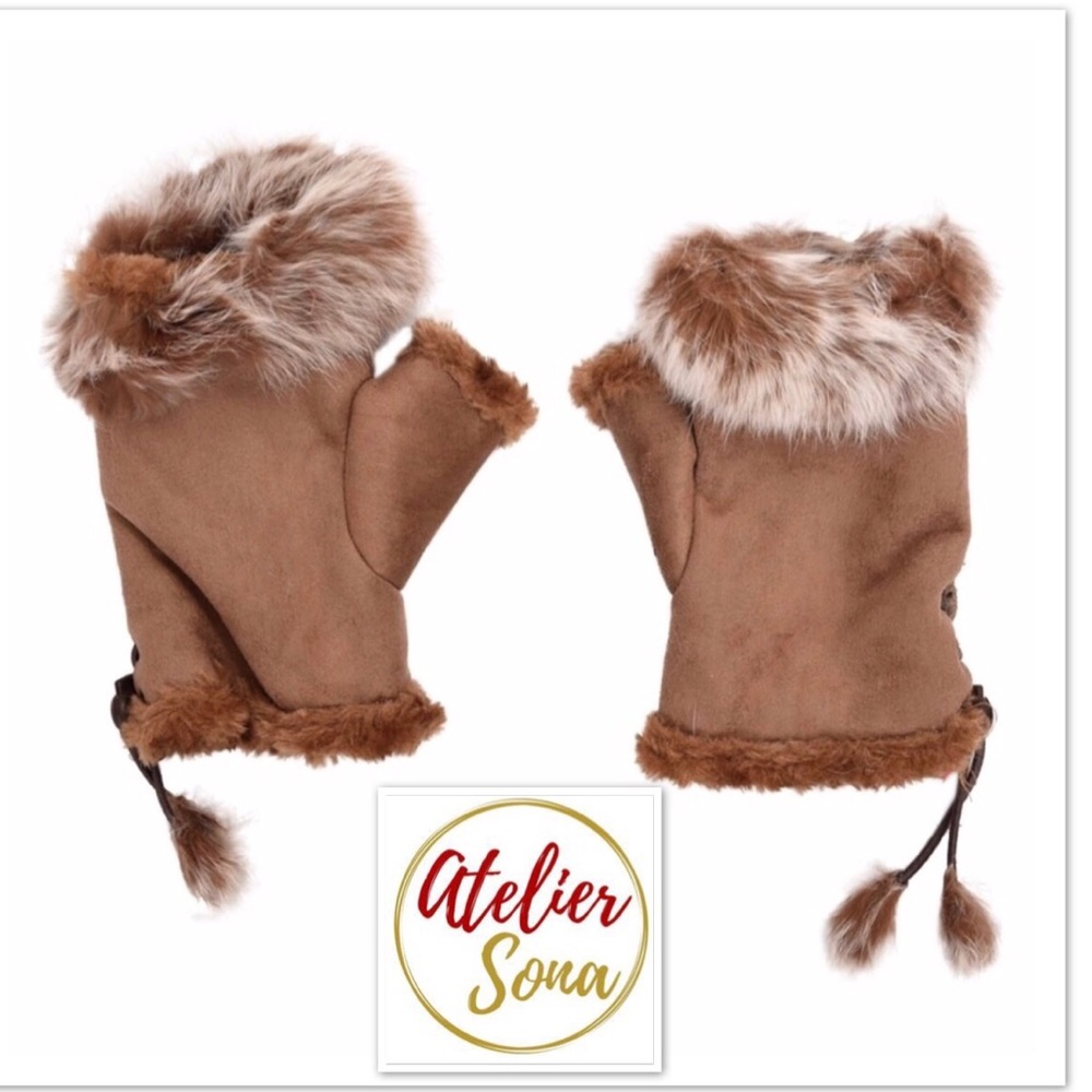 Atelier Sona Brown Fur-Trimmed Mittens